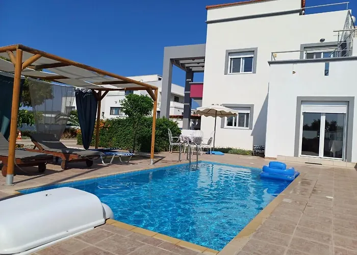 Pearl Villas Gennadi